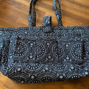 NWOT black medallion knitters/crocheters satchel/caddy